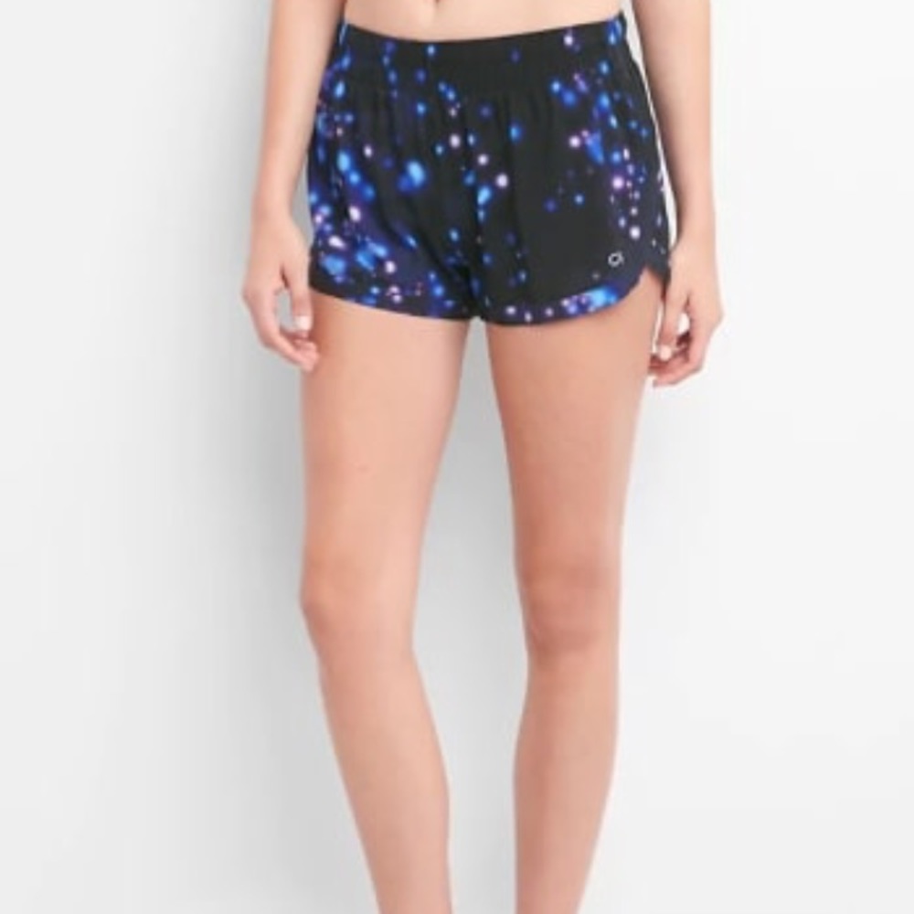 Gap fit athletic running track shorts pattern
